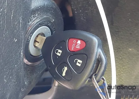 2010 Toyota Camry Se z USA, uszkodzony, nr VIN 4T1BF3EK0AU510308